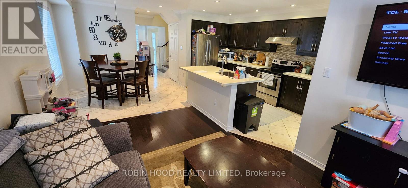 103 Selkirk Drive, Richmond Hill, Ontario  L4B 4T7 - Photo 3 - N13448598