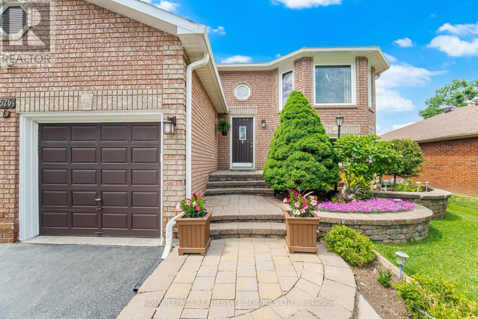 526 Leacock Drive, Barrie, Ontario  L4N 7A5 - Photo 4 - S13448552
