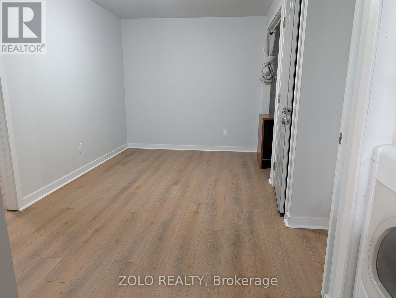 Lower - 31 Buchanan Street, Barrie (Grove East), Ontario L4M 6B5 - Photo 12 - S13448562