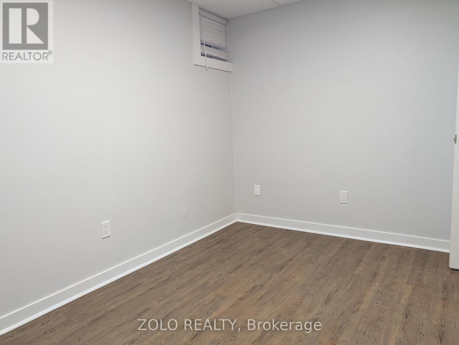 Lower - 31 Buchanan Street, Barrie (Grove East), Ontario L4M 6B5 - Photo 5 - S13448562