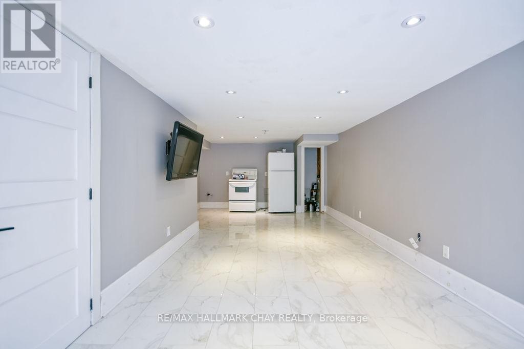1 Pine Spring Road, Oro-Medonte, Ontario  L4M 4Y8 - Photo 19 - S13448576