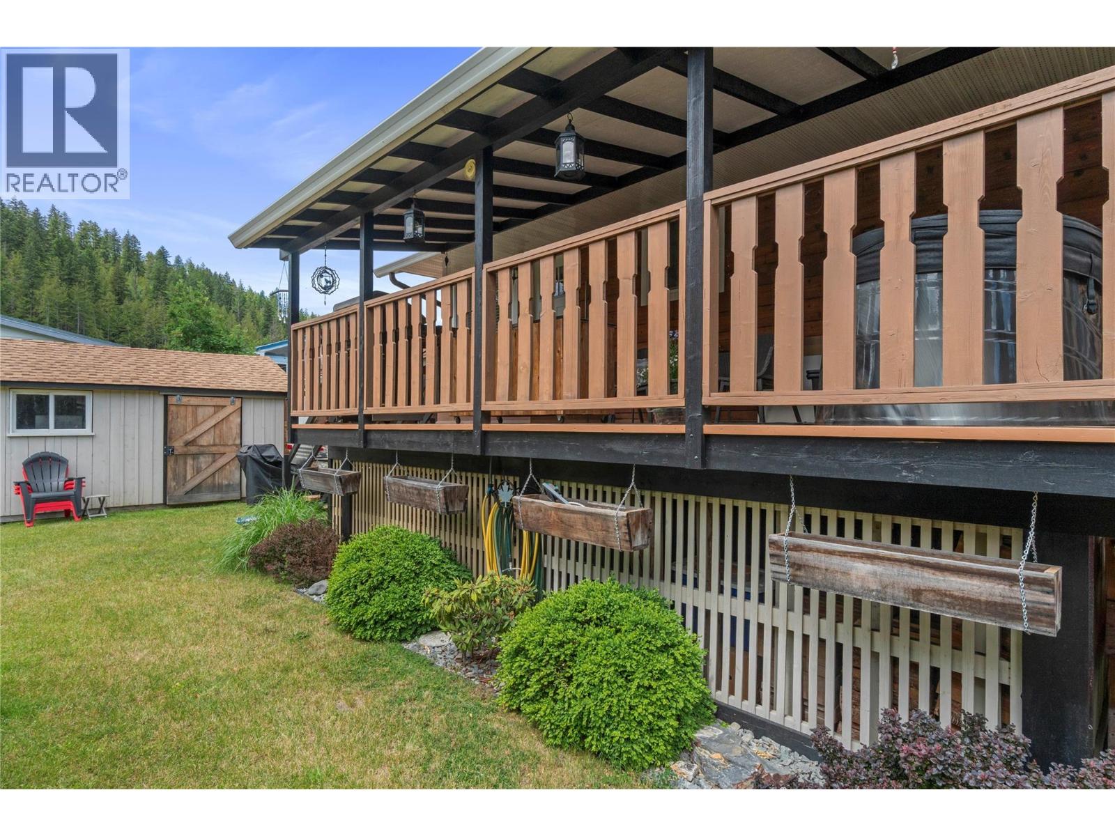 4750 71 Avenue NE, Salmon Arm, British Columbia  V0E 1K0 - Photo 33 - 10391387