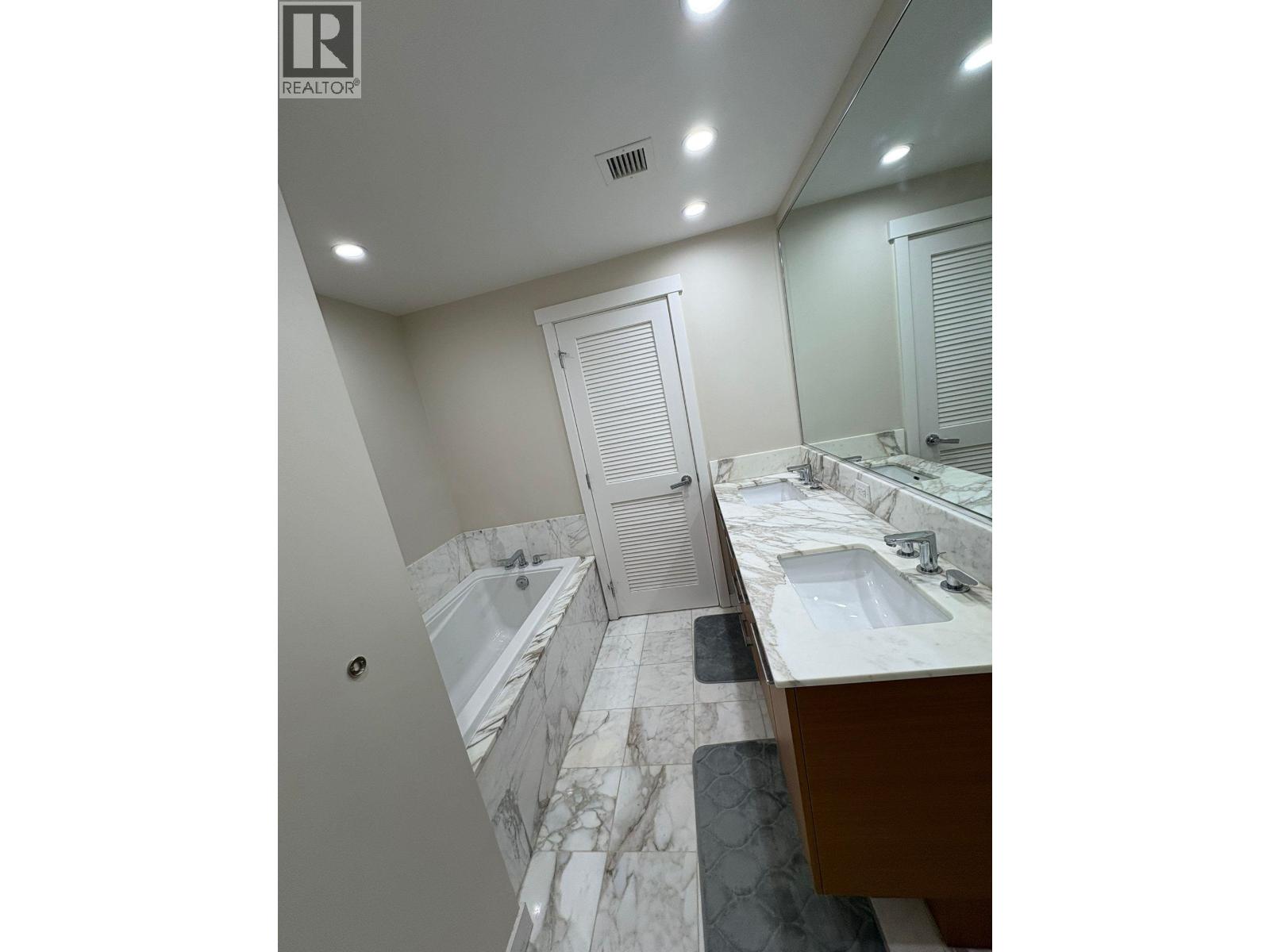 605 5868 Agronomy Road, Vancouver, British Columbia  V6T 0B5 - Photo 11 - R3135680
