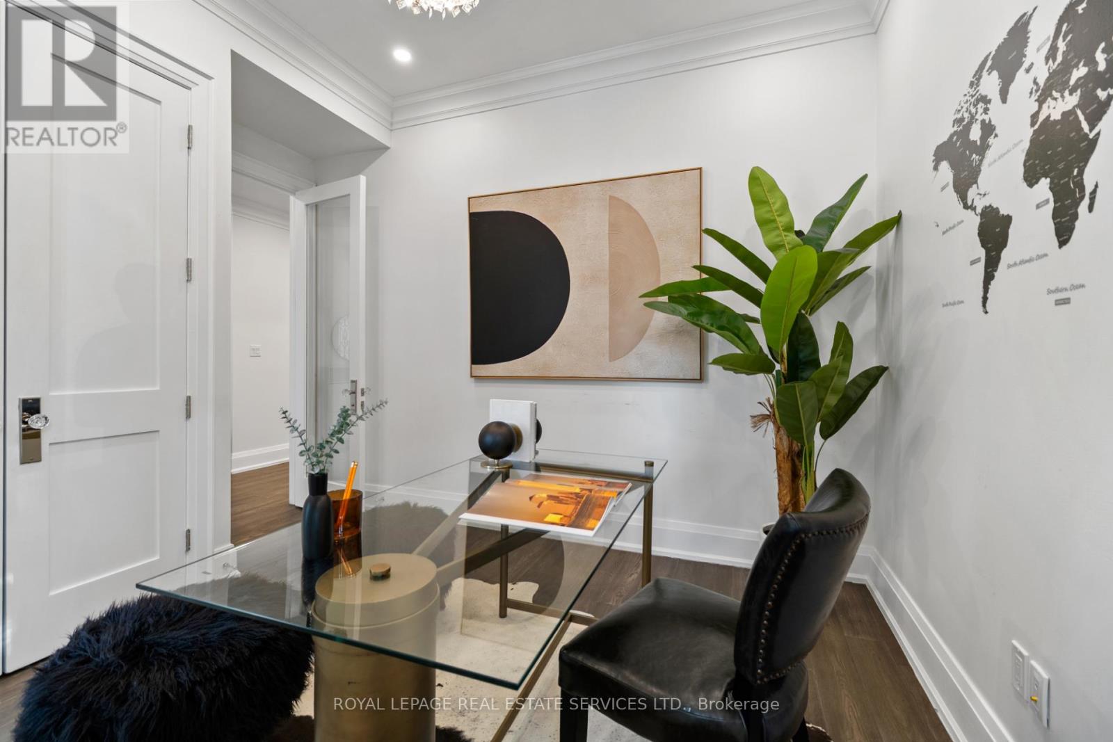 5 Kirk Bradden Road W, Toronto, Ontario  M8Y 2G1 - Photo 17 - W13448588