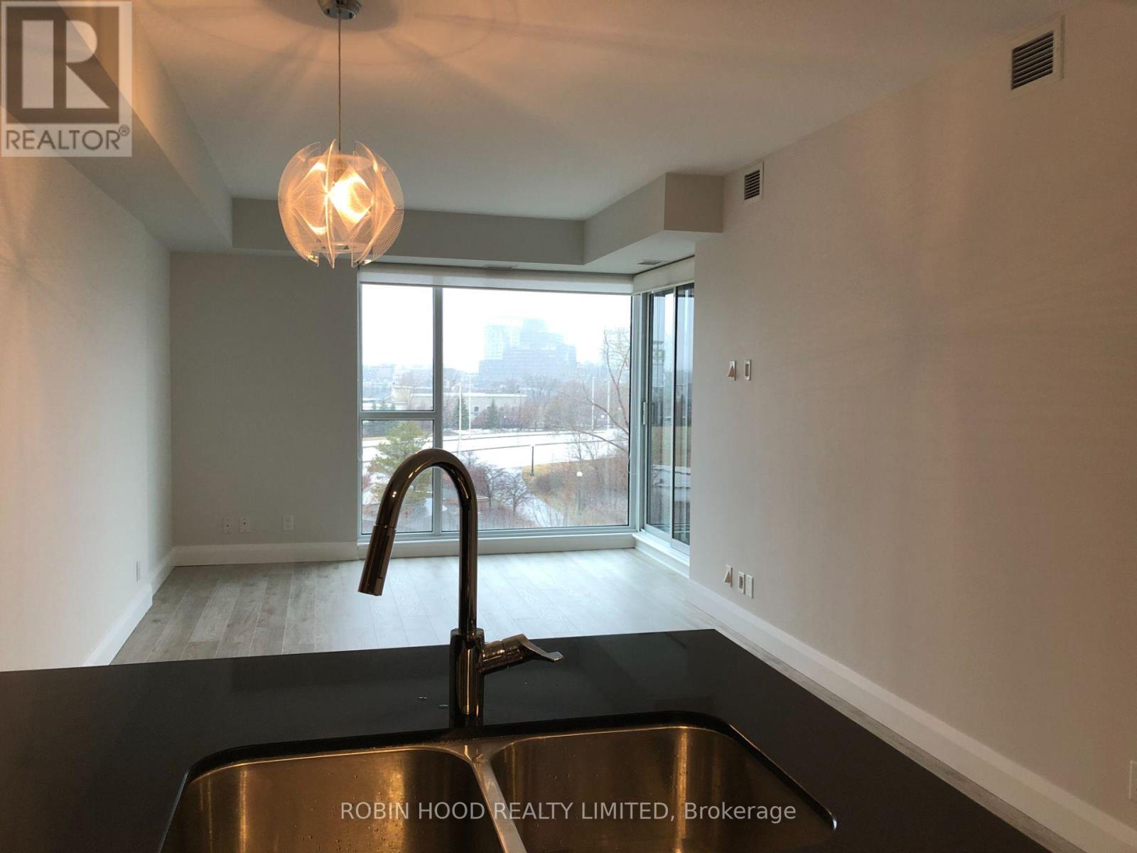 408 - 200 Lett Street, Ottawa, Ontario K1R 0A7 - Photo 2 - X13448602