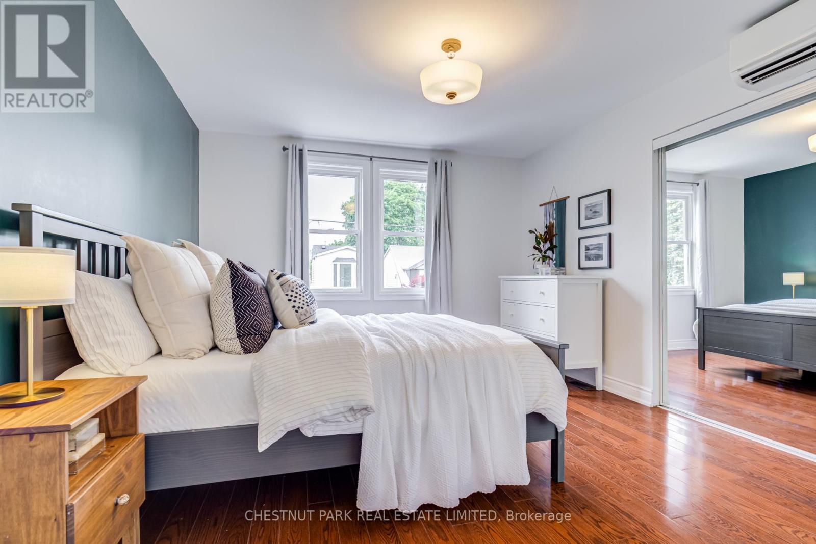 89 Frater Avenue, Toronto, Ontario  M4C 2H7 - Photo 15 - E13444902