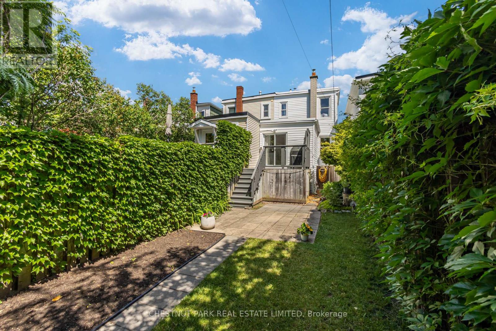89 Frater Avenue, Toronto, Ontario  M4C 2H7 - Photo 29 - E13444902