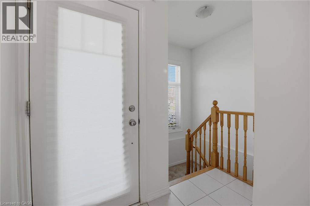 14 Dorchester Boulevard S, St. Catharines, Ontario  L2M 0B8 - Photo 3 - 40808538