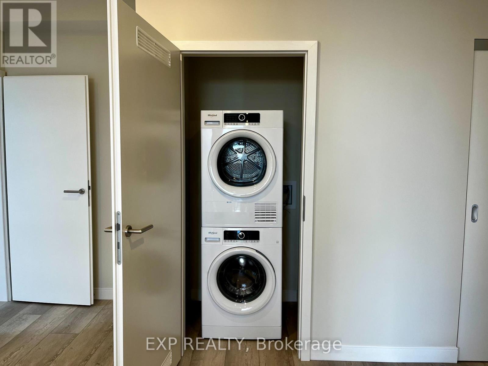 801 - 118 West Street, Port Colborne, Ontario  L3K 4C9 - Photo 7 - X13448644