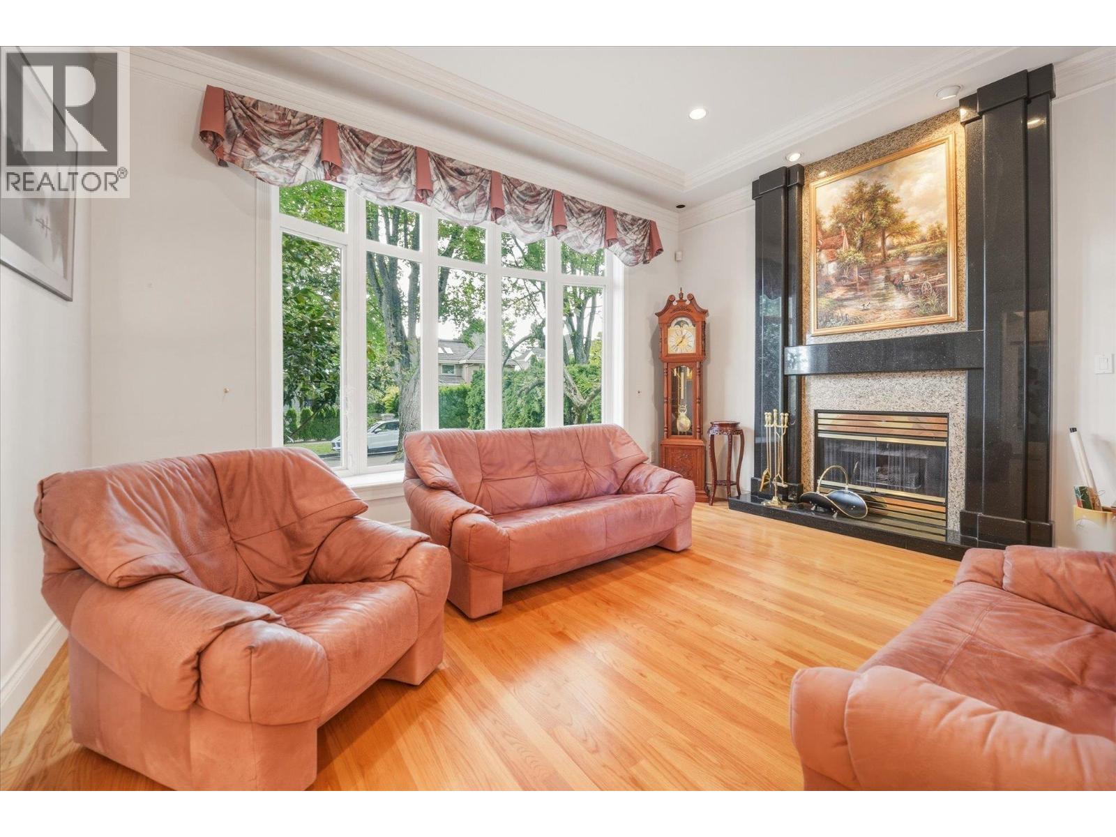 6582 Maple Street, Vancouver, British Columbia  V6P 5P2 - Photo 5 - R3136267