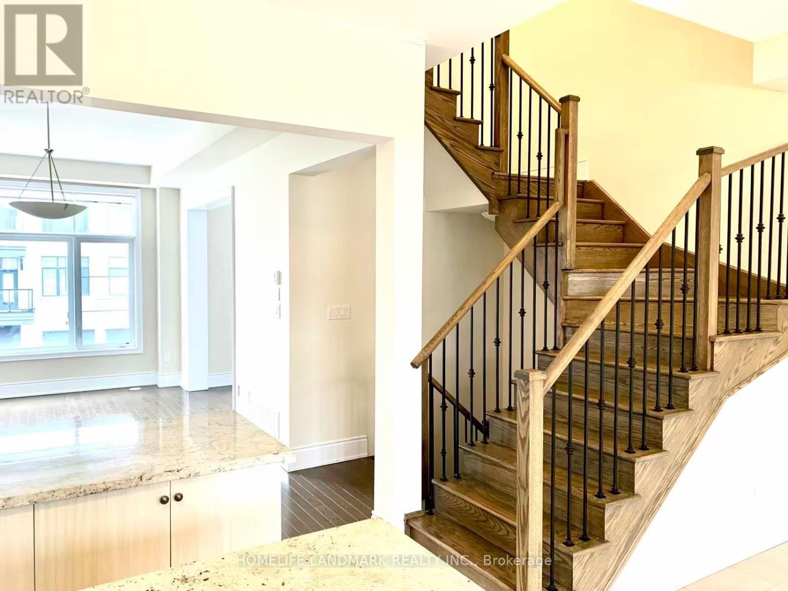 95 Carrville Woods Circle, Vaughan, Ontario L6A 1S2 - Photo 14 - N13448632