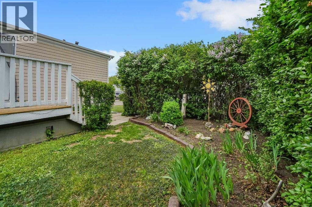301 Stanley Avenue, Okotoks, Alberta  T1S 1M5 - Photo 29 - A2317165
