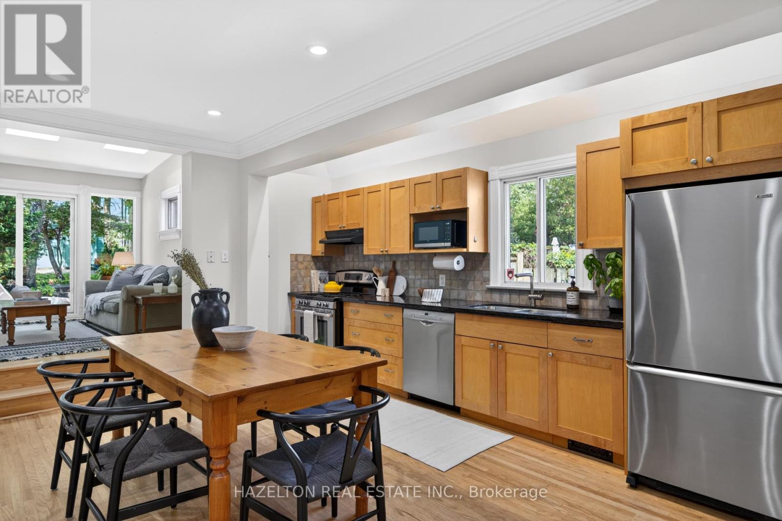 482 Indian Grove, Toronto, Ontario  M6P 2H9 - Photo 22 - W13448624