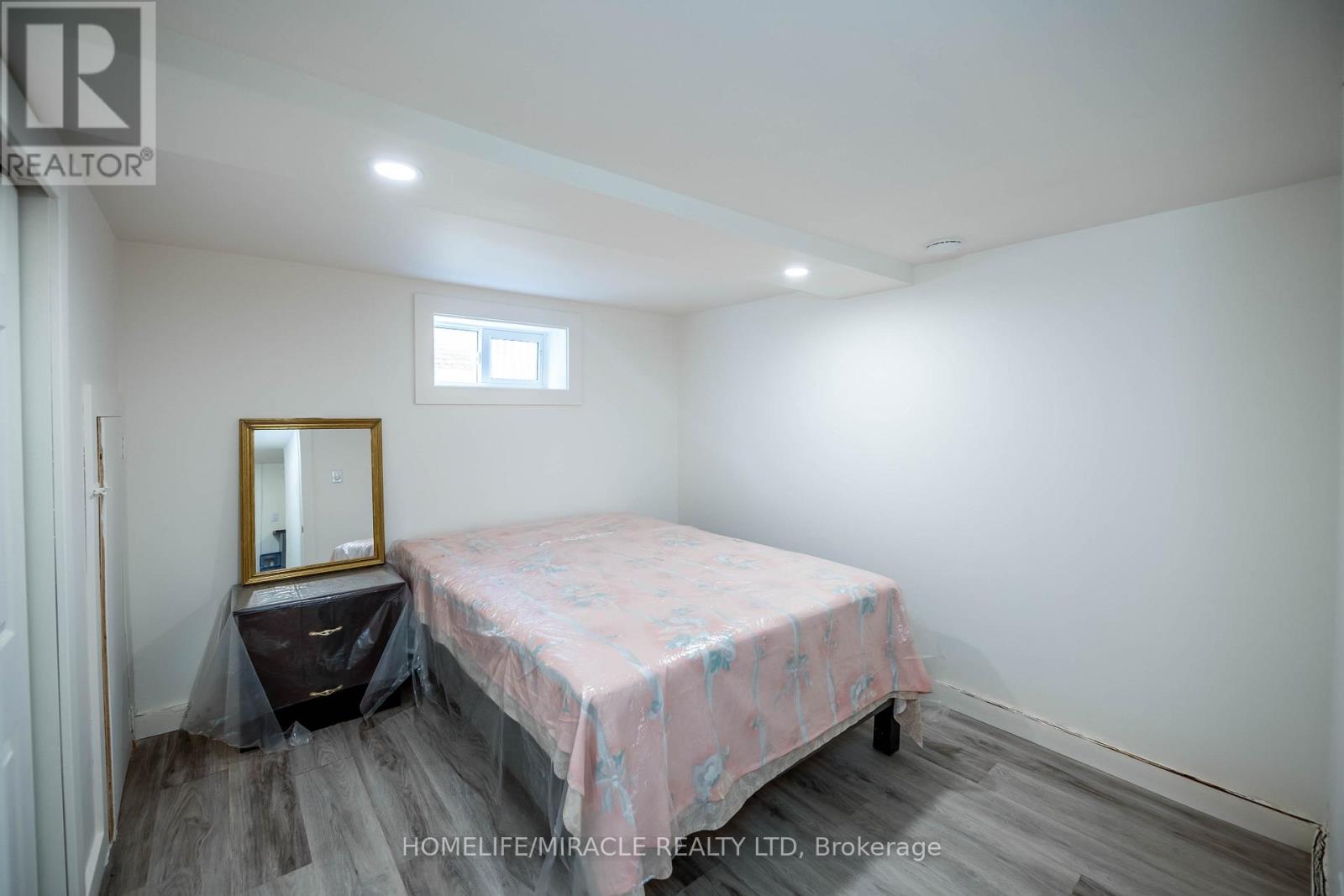 4975 Mcrae Street, Niagara Falls, Ontario  L2E 1P2 - Photo 41 - X13448642