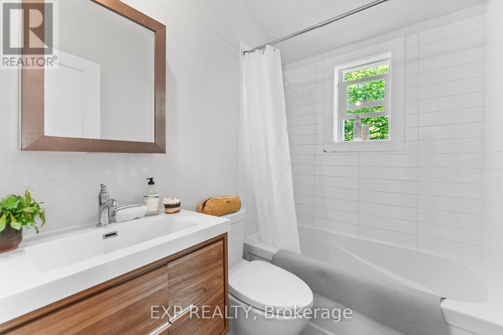 1511 Queens Line, Whitewater Region, Ontario  K0J 1K0 - Photo 19 - X13448682