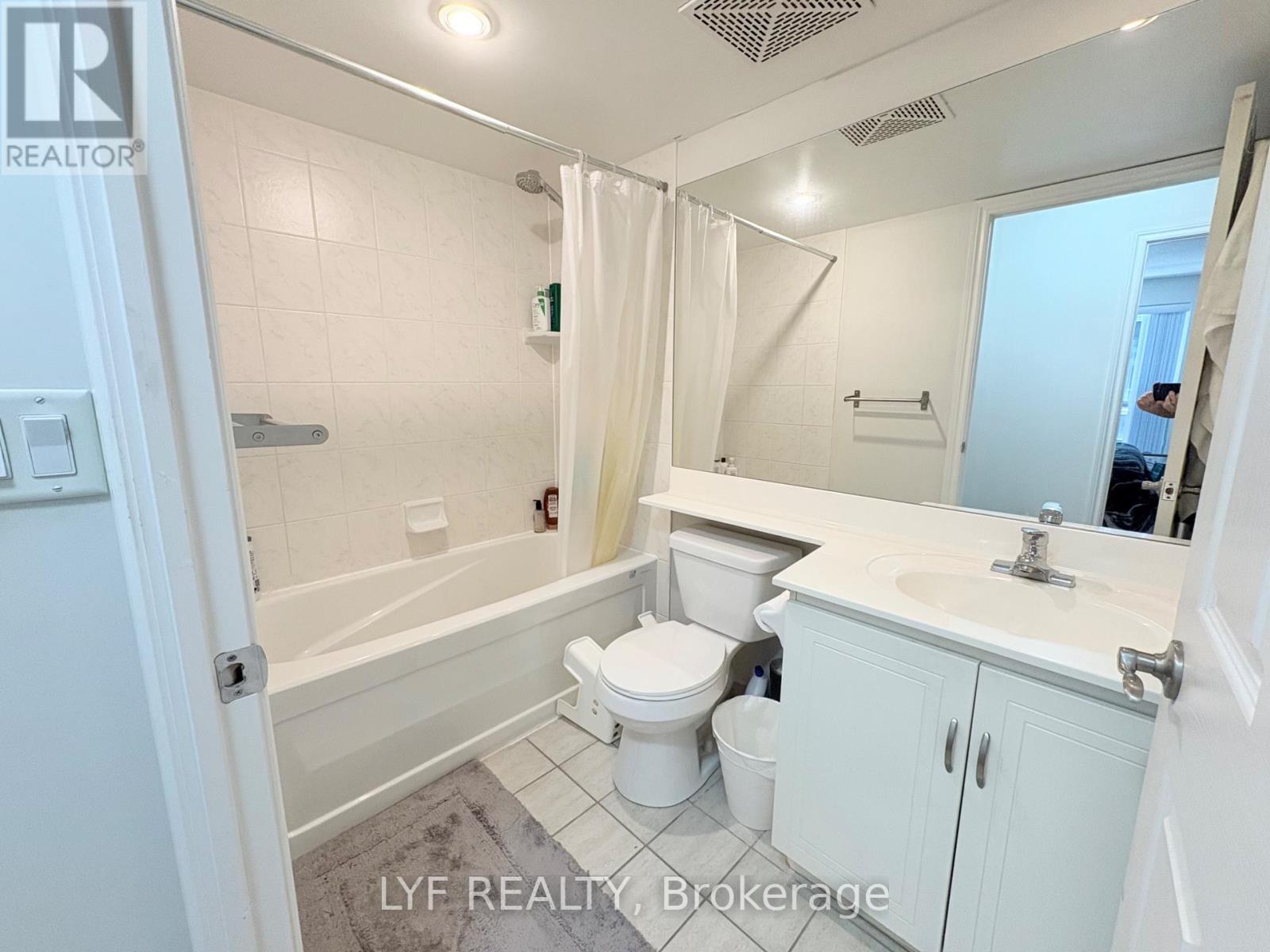 624 - 270 Wellington Street W, Toronto, Ontario M5V 3P5 - Photo 21 - C13442220
