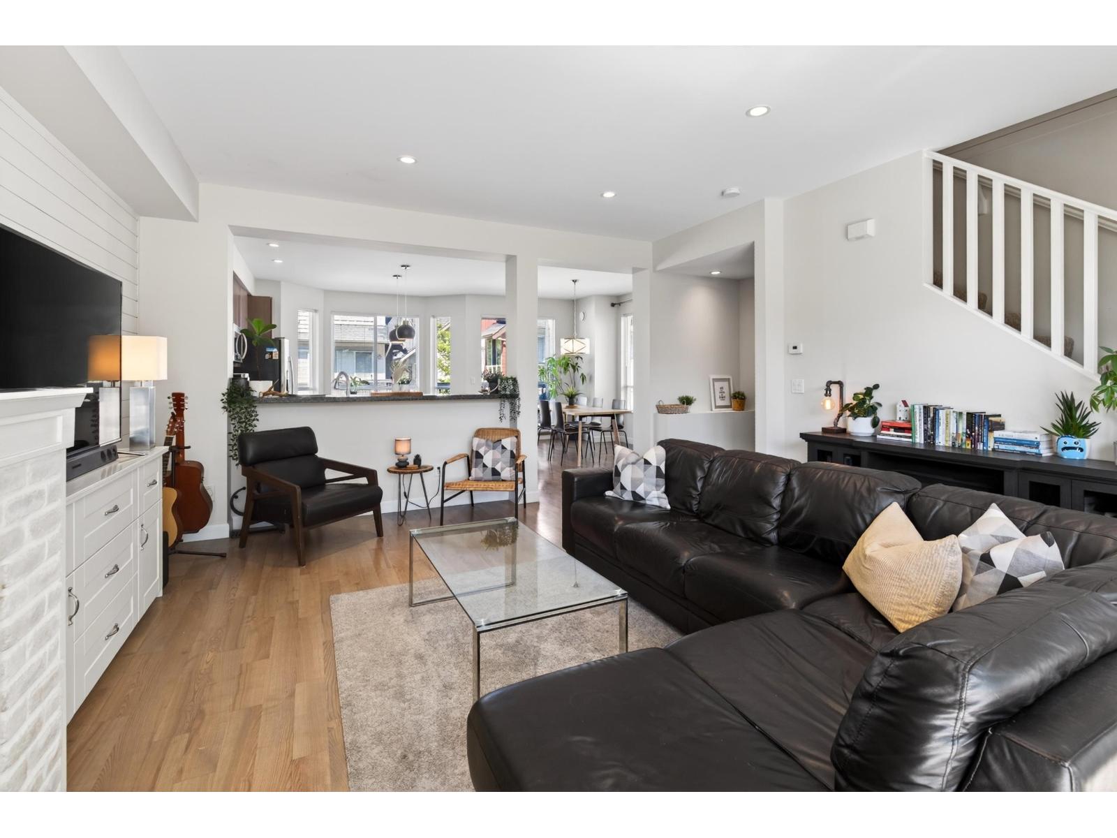 7 7155 189 Street, Surrey, British Columbia  V4N 5S8 - Photo 3 - R3128020