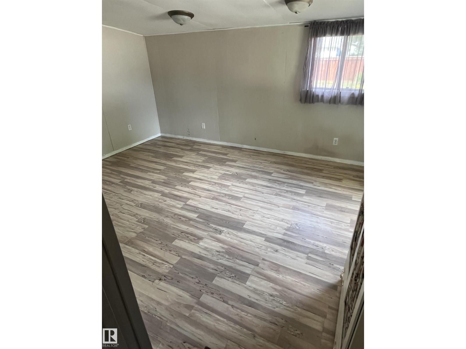 5104 55 Av, Tofield, Alberta  T0B 4J0 - Photo 7 - E4493545