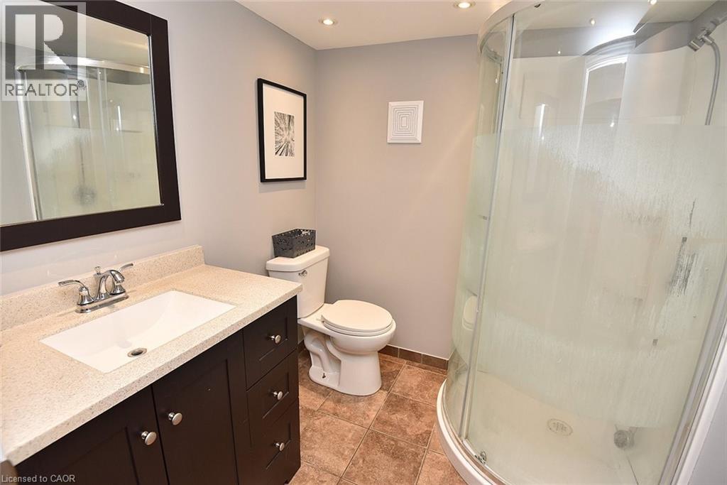 7 Monarch Court, Dundas, Ontario  L9H 3W2 - Photo 28 - 40839746
