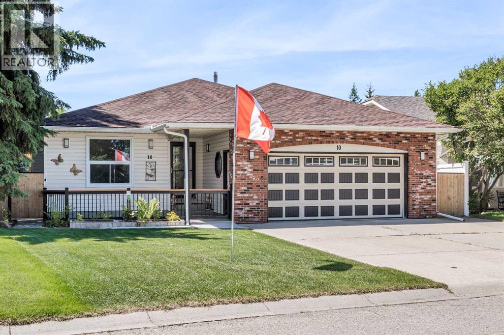 10 Downey Green, Okotoks, Alberta