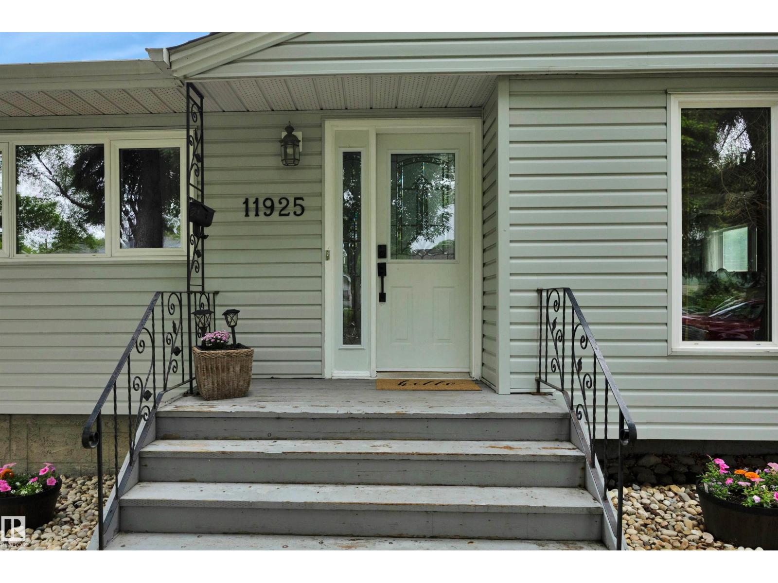 11925 37 St Nw, Edmonton, Alberta  T5W 2B9 - Photo 4 - E4493846