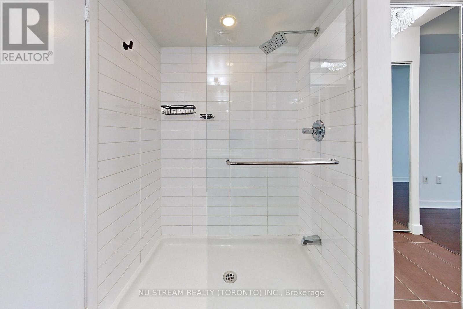 2010 - 38 Dan Leckie Way, Toronto, Ontario  M5V 2V6 - Photo 15 - C13448672