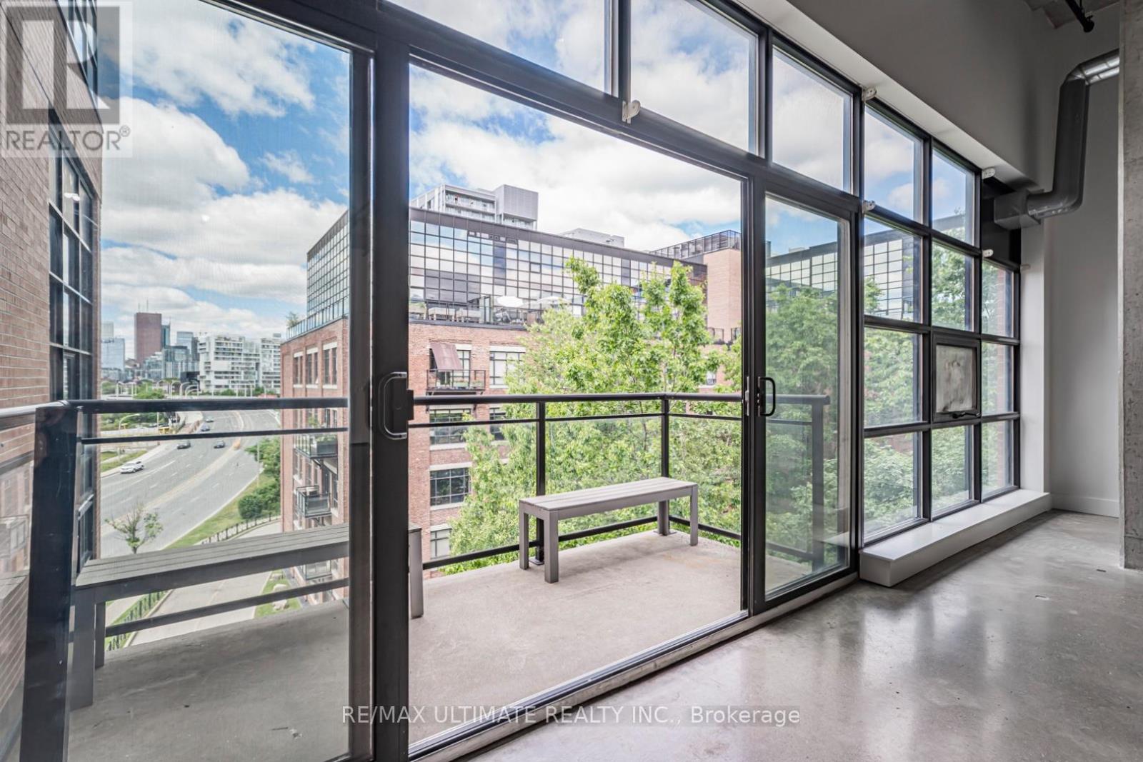 523 - 68 Broadview Avenue, Toronto, Ontario  M4M 2E6 - Photo 11 - E13448664
