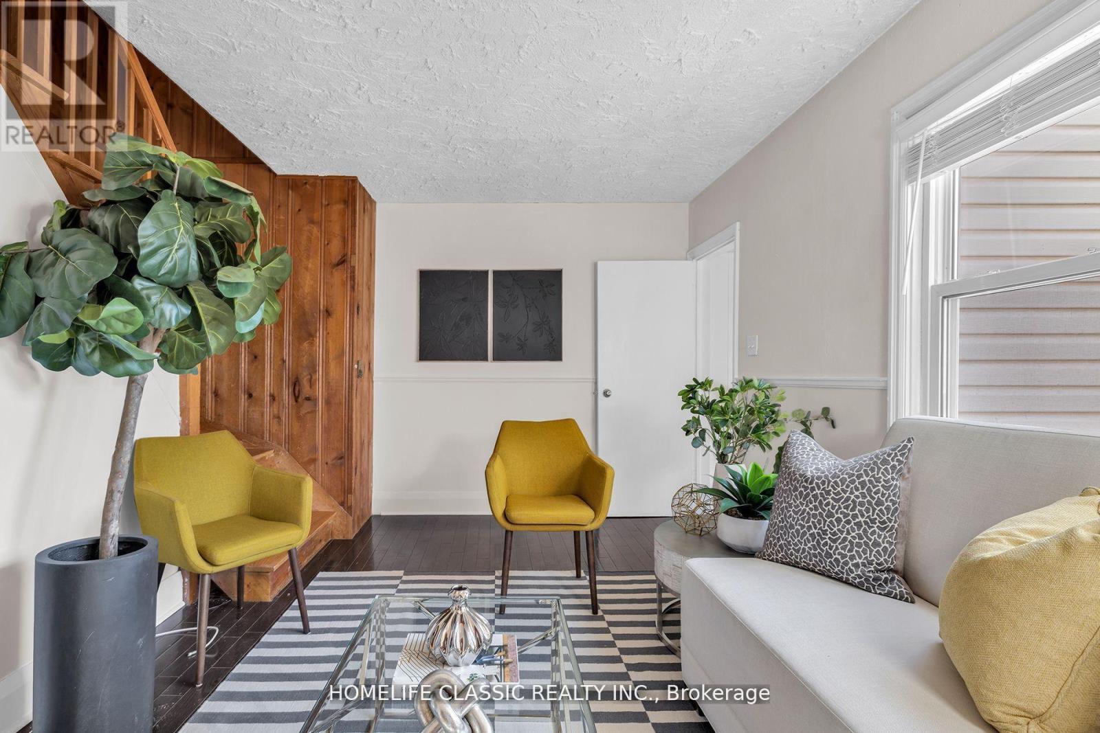 54 South Woodrow Boulevard, Toronto, Ontario  M1N 3L6 - Photo 10 - E13448676