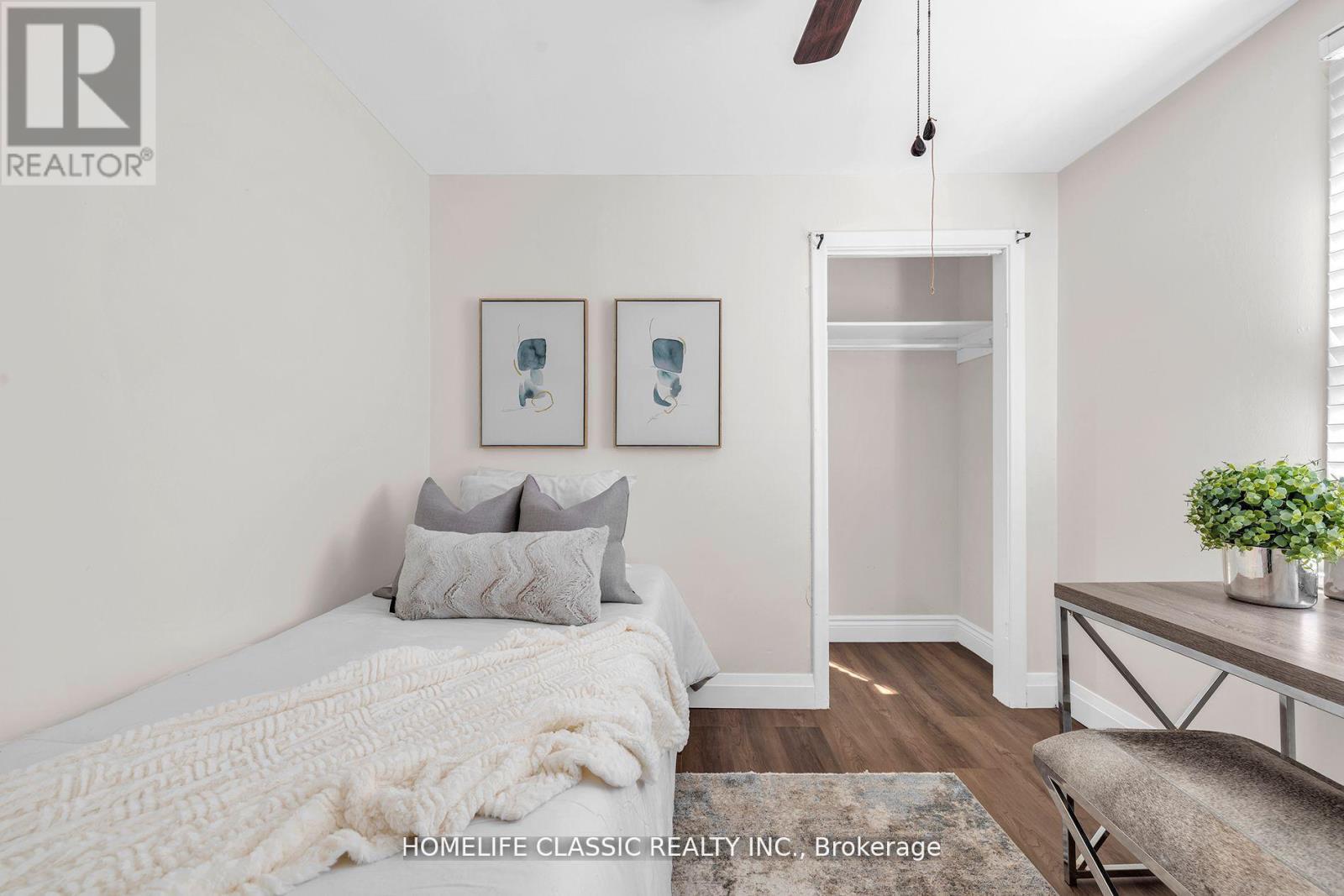 54 South Woodrow Boulevard, Toronto, Ontario  M1N 3L6 - Photo 15 - E13448676