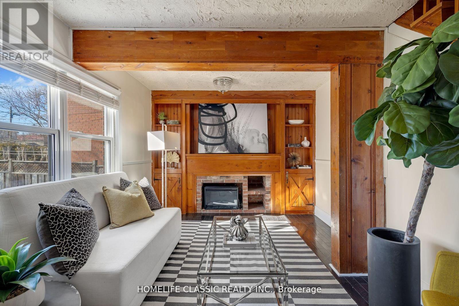 54 South Woodrow Boulevard, Toronto, Ontario  M1N 3L6 - Photo 7 - E13448676