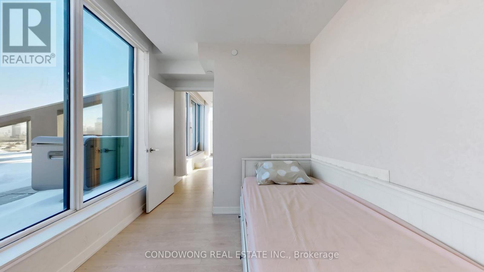 1101 - 1808 St Clair Avenue W, Toronto, Ontario  M6N 0C1 - Photo 12 - W13448674