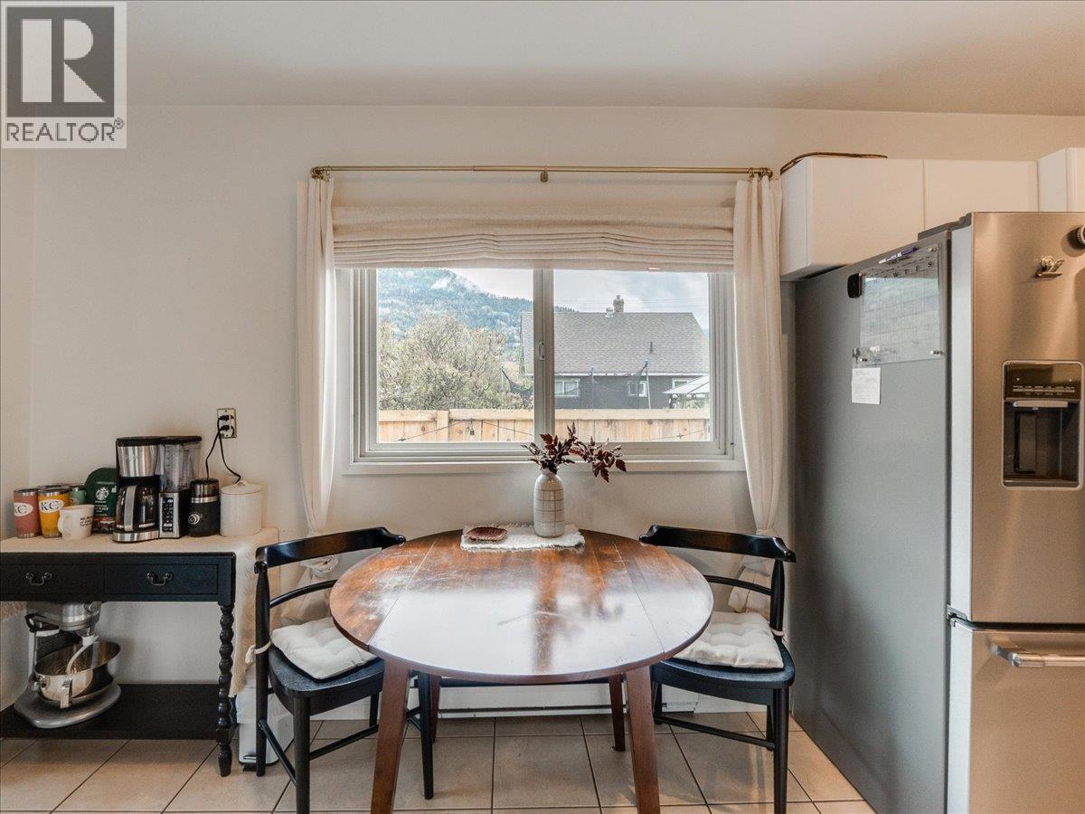 1727 Circle Street, Trail, British Columbia  V1R 1W8 - Photo 19 - 10383735