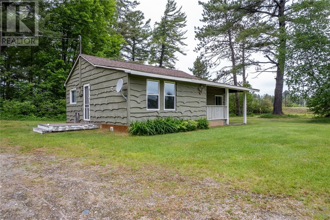 1806 Highway 17, Massey, Ontario  P0P 1P0 - Photo 16 - 2128544