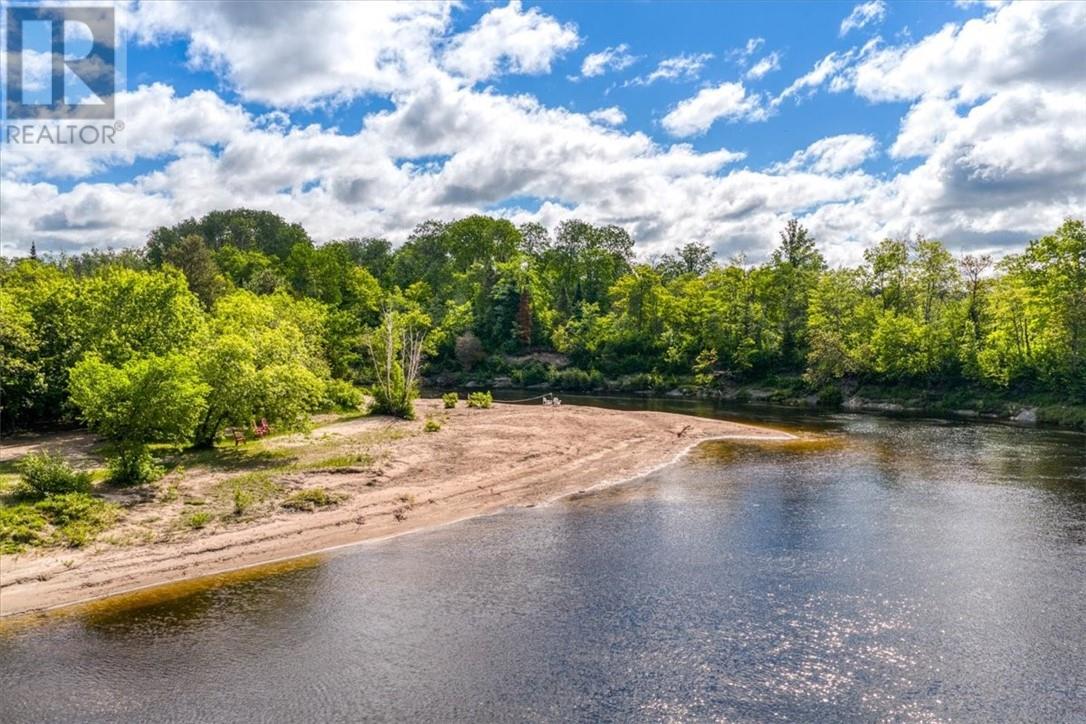 1806 Highway 17, Massey, Ontario  P0P 1P0 - Photo 8 - 2128544