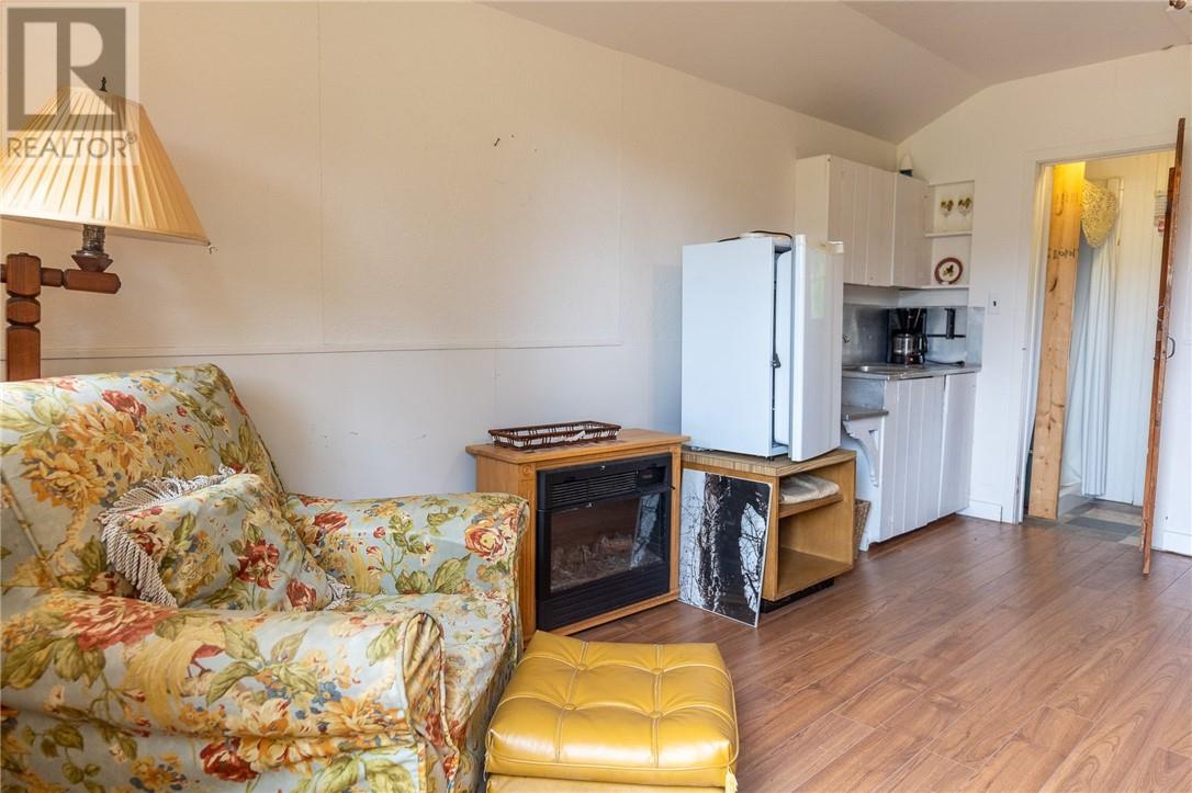 1806 Highway 17, Massey, Ontario  P0P 1P0 - Photo 84 - 2128544