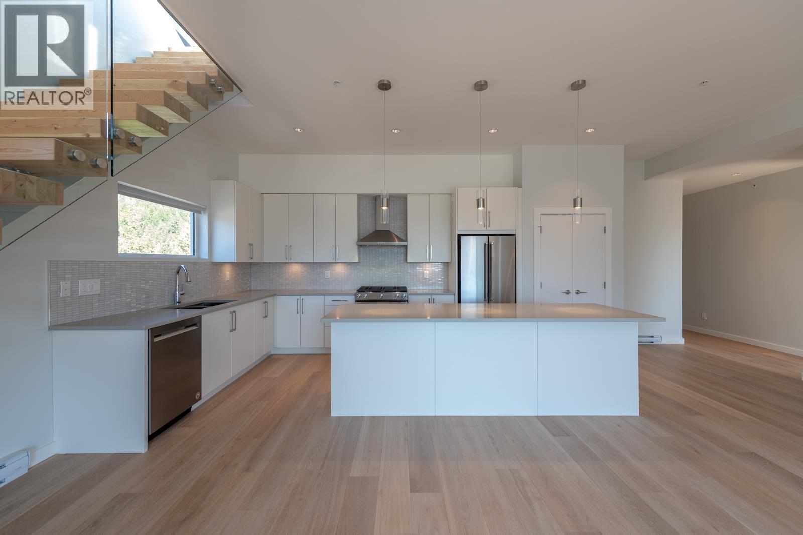 301 41328 Skyridge Place, Squamish, British Columbia  V8B 0Y7 - Photo 10 - R3136280