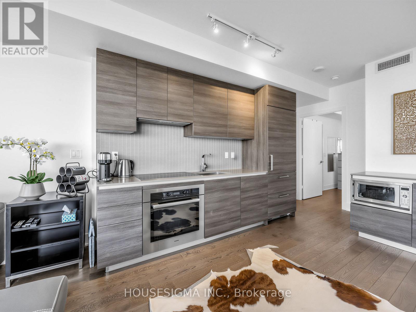 2109 - 200 Bloor Street W, Toronto, Ontario  M5S 0B1 - Photo 9 - C13448716