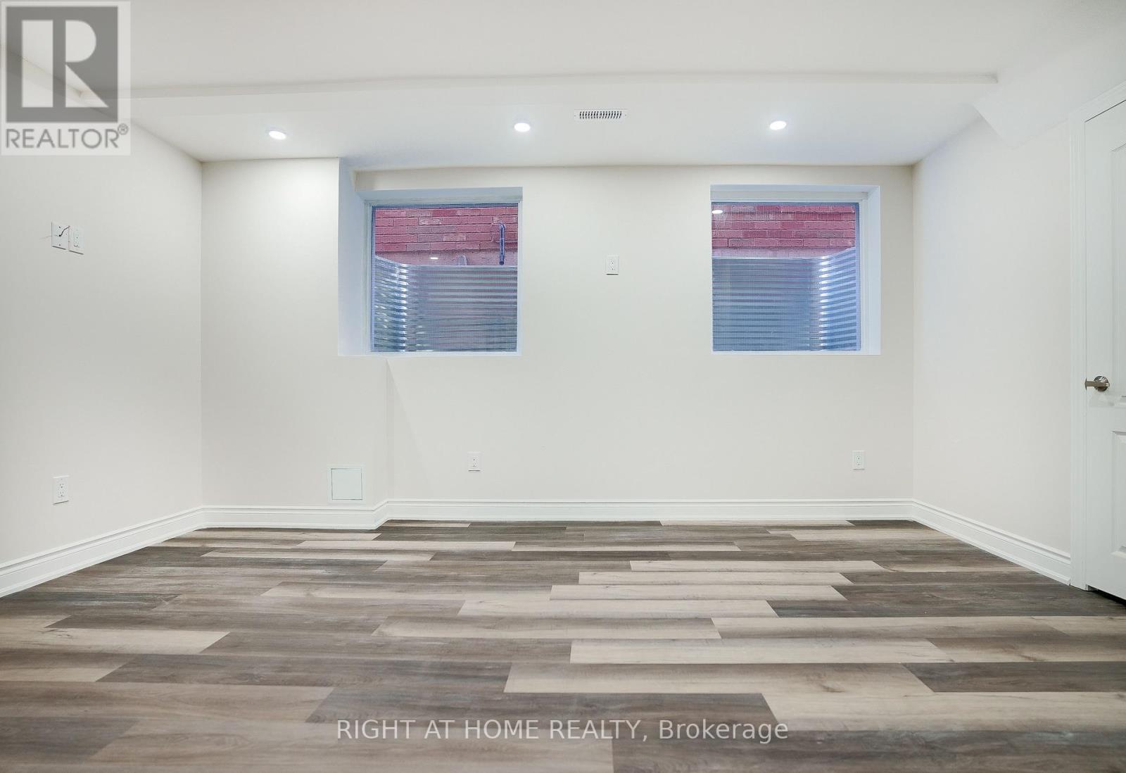 Bsmt - 440 Downes Jackson Heights, Milton, Ontario  L9T 8V7 - Photo 13 - W13448720