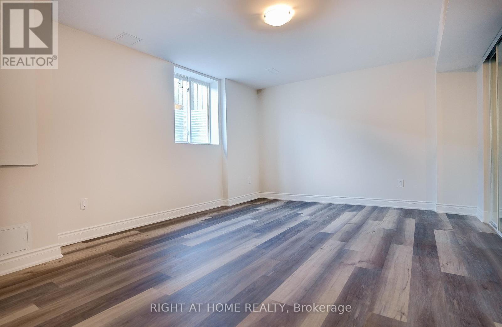 Bsmt - 440 Downes Jackson Heights, Milton, Ontario  L9T 8V7 - Photo 17 - W13448720