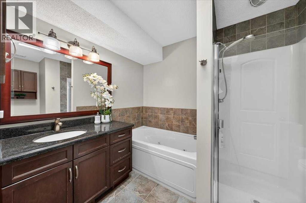 132 Tuscany Meadows Common NW, Calgary, Alberta  T3L 2N8 - Photo 30 - A2319582