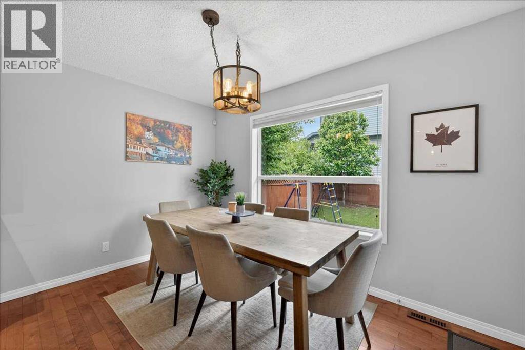 132 Tuscany Meadows Common NW, Calgary, Alberta  T3L 2N8 - Photo 16 - A2319582