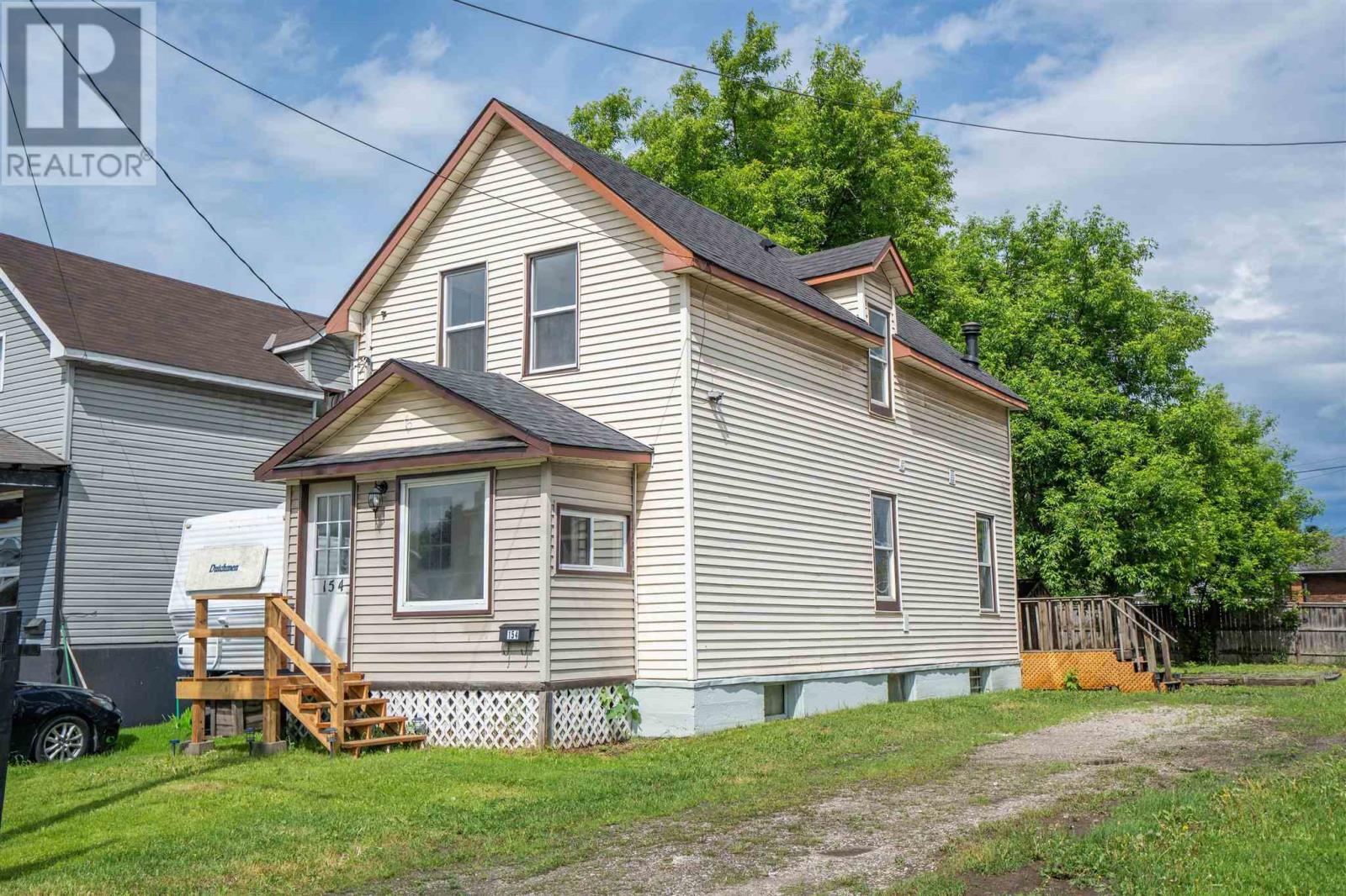 154 Spadina Ave, Sault Ste. Marie, Ontario P6C 5C7 - Photo 1 - SM261466