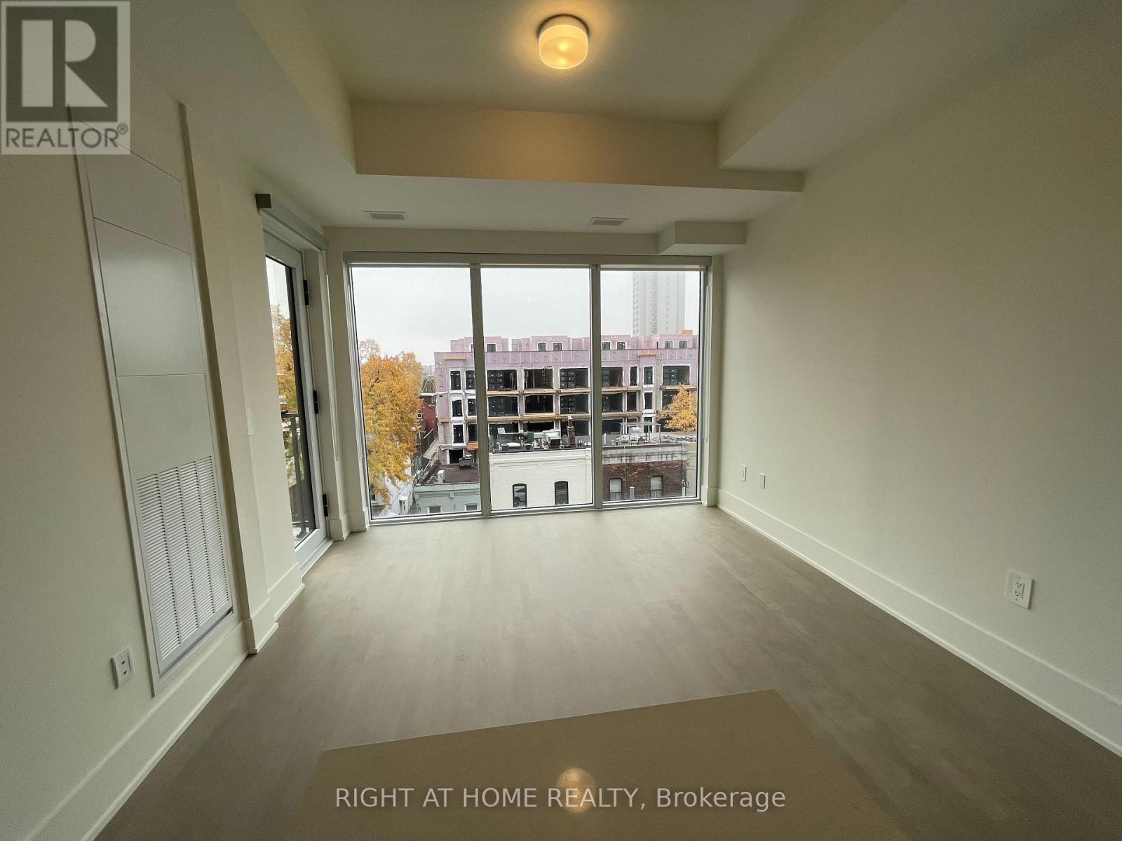 412 - 495 Logan Avenue, Toronto, Ontario  M4K 0A5 - Photo 13 - E13448770