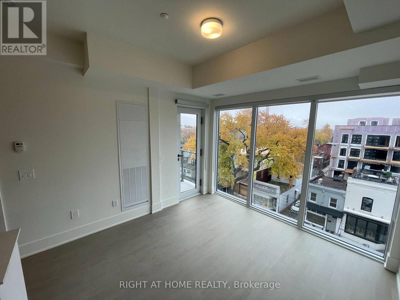 412 - 495 Logan Avenue, Toronto, Ontario  M4K 0A5 - Photo 15 - E13448770