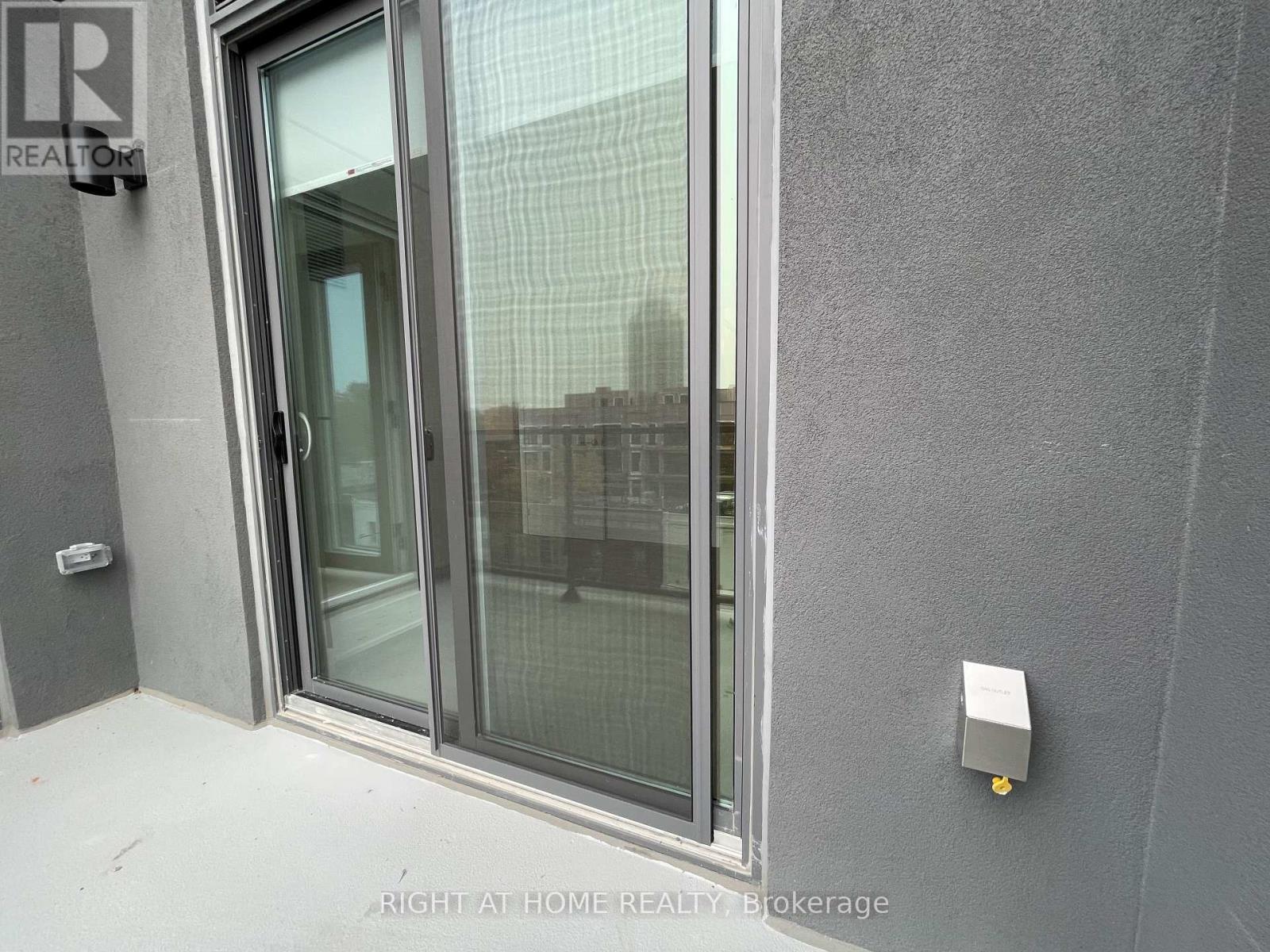 412 - 495 Logan Avenue, Toronto, Ontario  M4K 0A5 - Photo 17 - E13448770