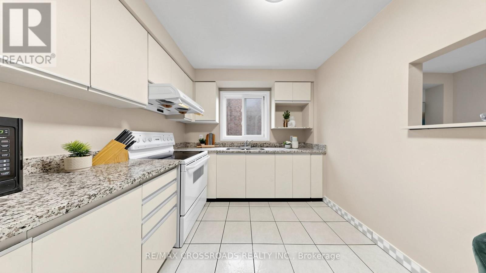 70 Halfmoon Square, Toronto, Ontario  M1C 3V3 - Photo 20 - E13448782
