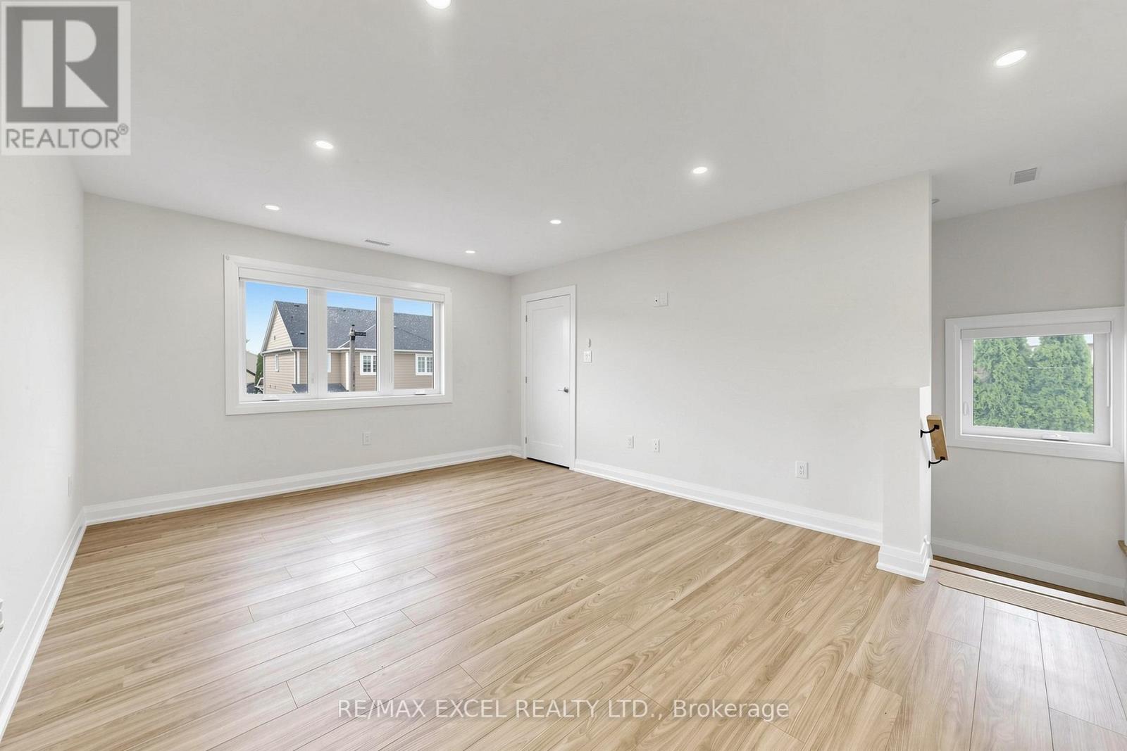 6 Lappe Avenue, Markham, Ontario  L6B 1L3 - Photo 13 - N13448736