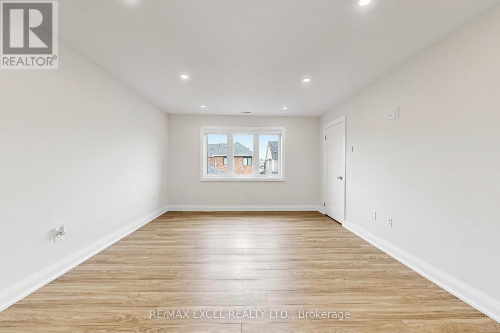 6 Lappe Avenue, Markham, Ontario  L6B 1L3 - Photo 14 - N13448736