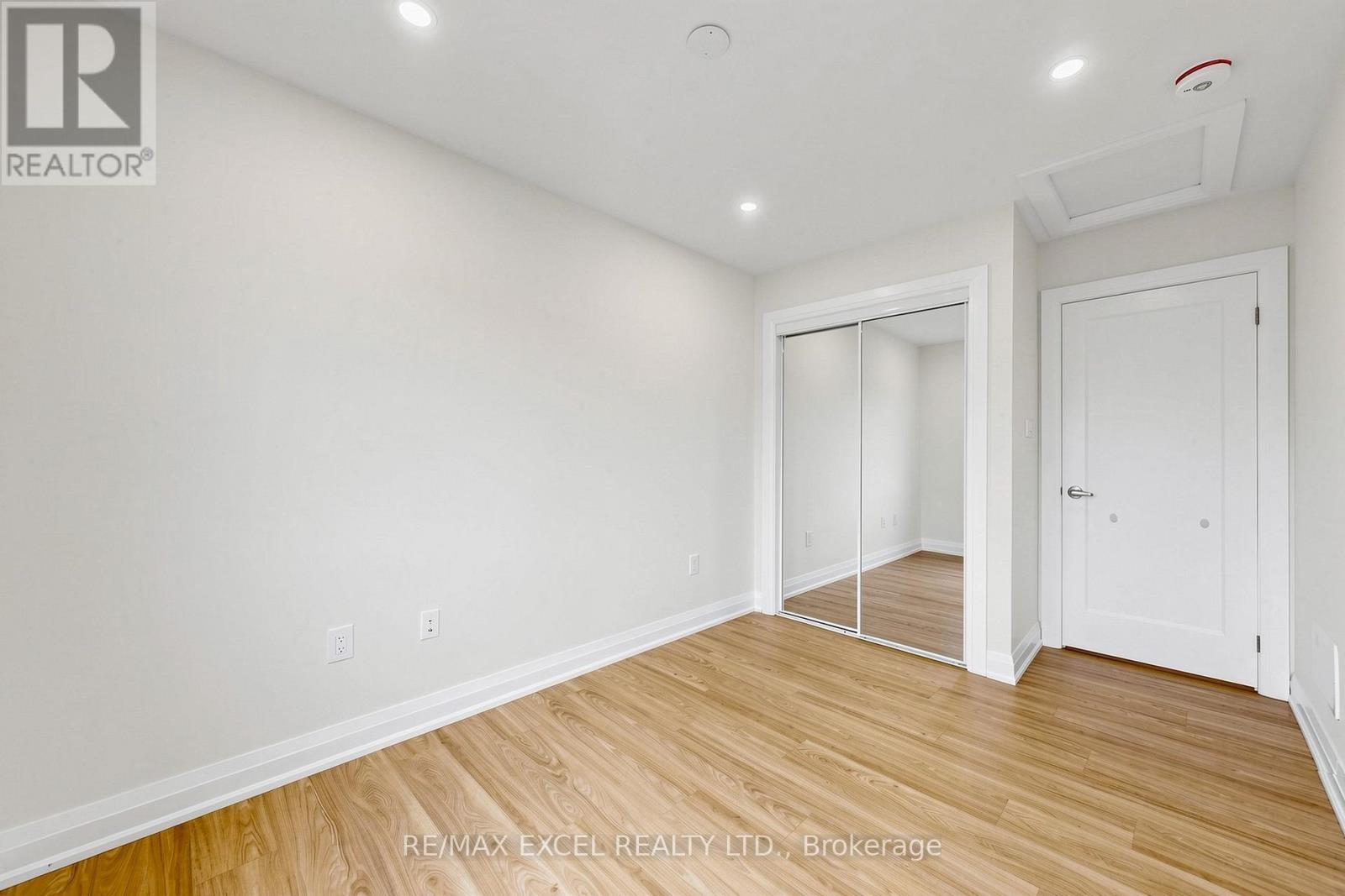 6 Lappe Avenue, Markham, Ontario  L6B 1L3 - Photo 20 - N13448736