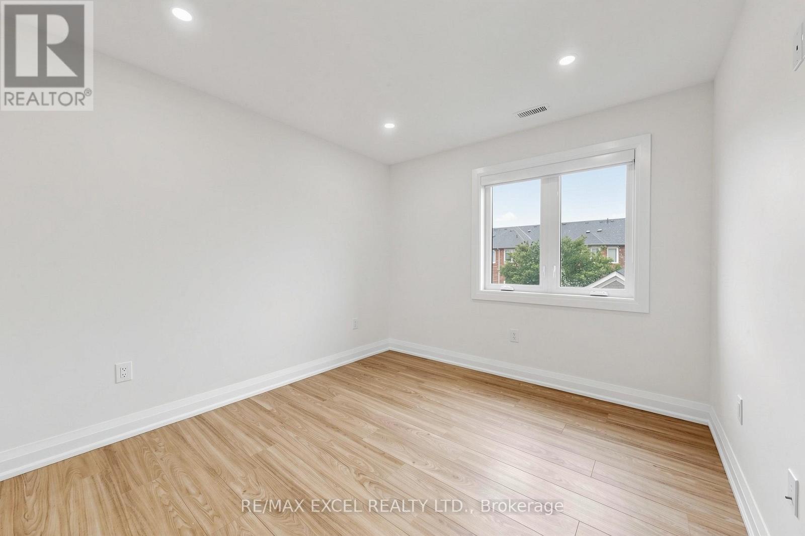 6 Lappe Avenue, Markham, Ontario  L6B 1L3 - Photo 21 - N13448736